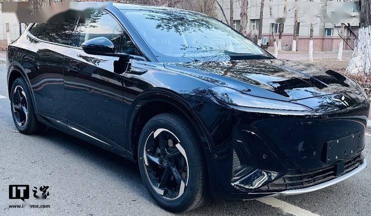 电SUV曝光双电机四驱版来袭尺寸轴距抢眼AG真人澳门百家家乐一汽红旗天工06纯(图3)