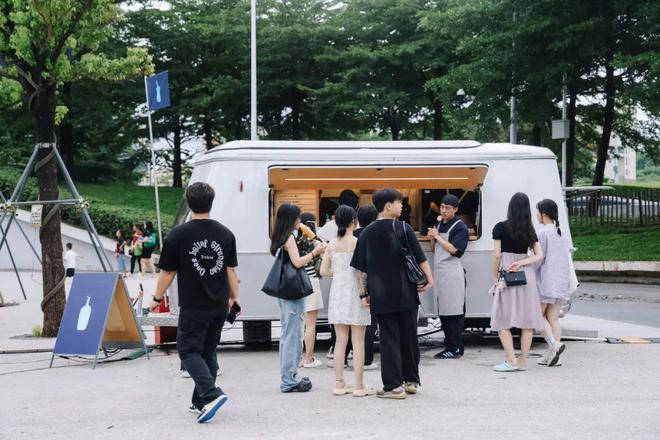 大运天地」极致化公园商业是如何打造的？AG真人百家家乐APP探访华润「深圳(图7)